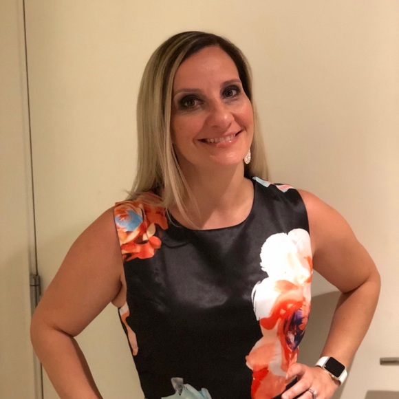 Meet your Posher, Amelia - Picture 1 of 1